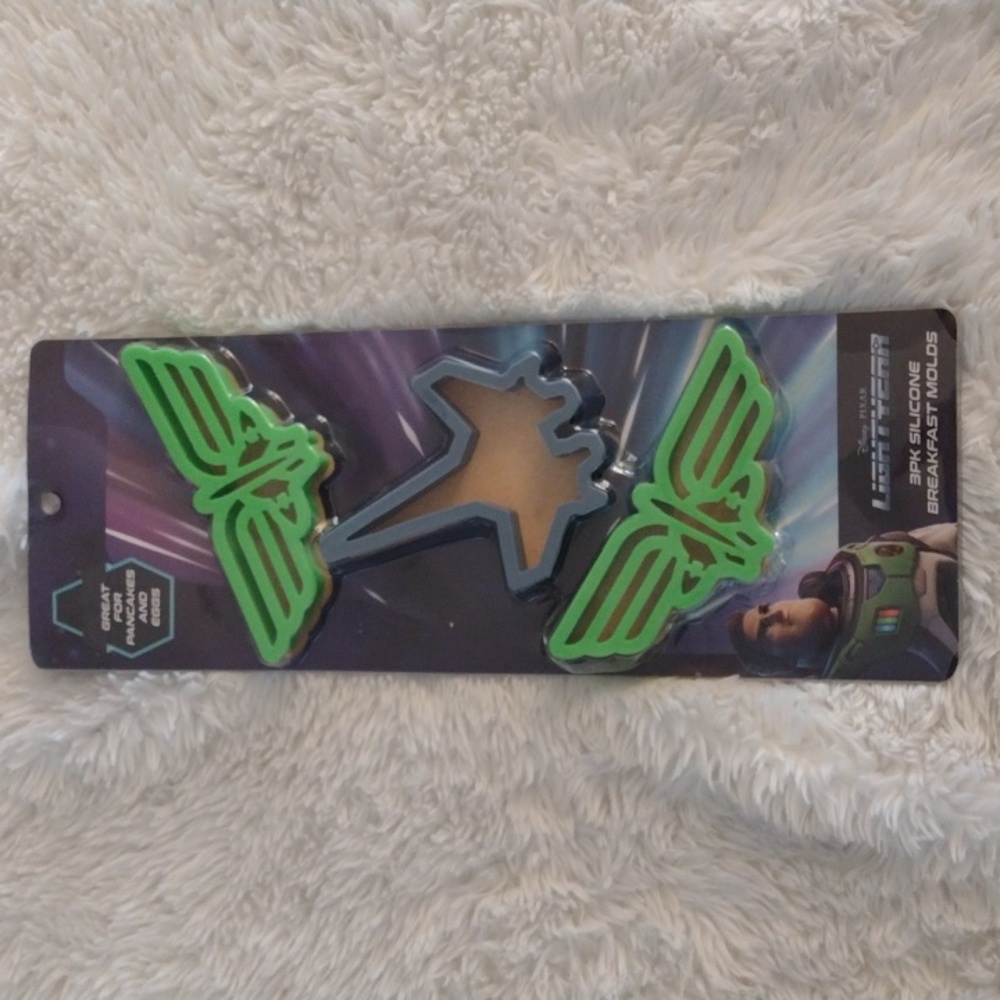 Disney Pixar Buzz Lightyear 3PK Silicone Breakfast Molds Brand New